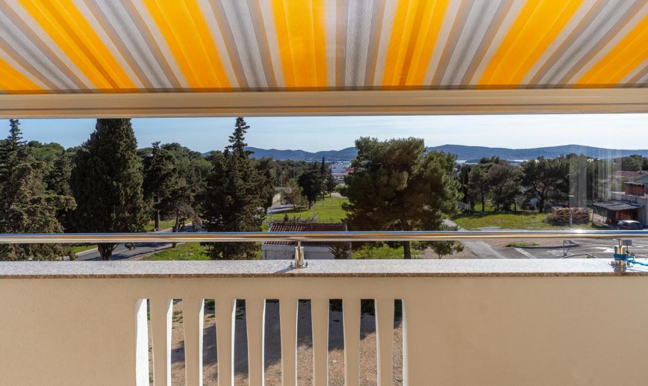 Apartments Dalmata Biograd Na Moru Luaran gambar