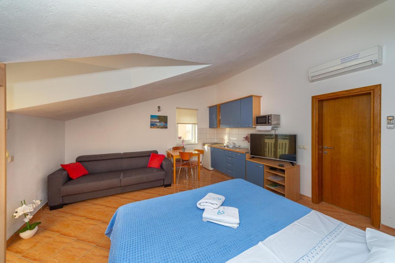 Apartments Dalmata Biograd Na Moru Luaran gambar