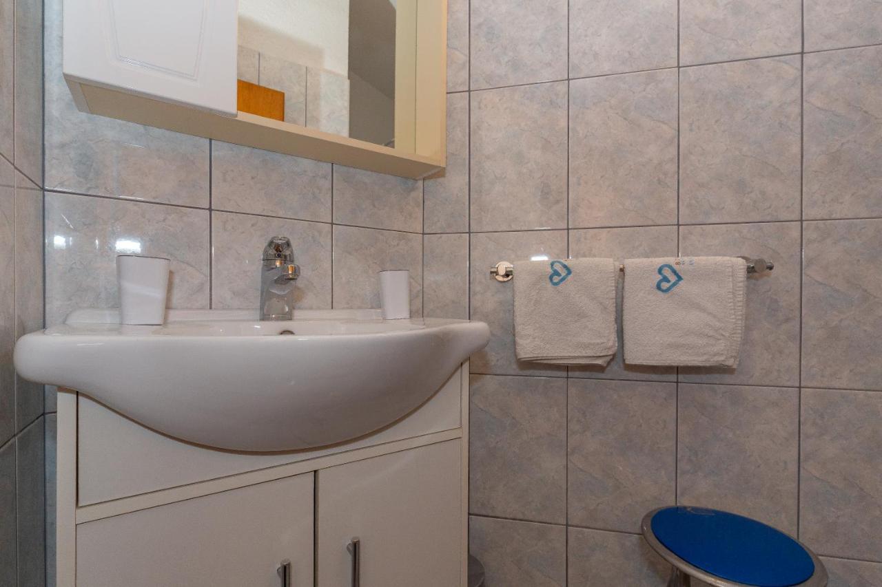 Apartments Dalmata Biograd Na Moru Luaran gambar