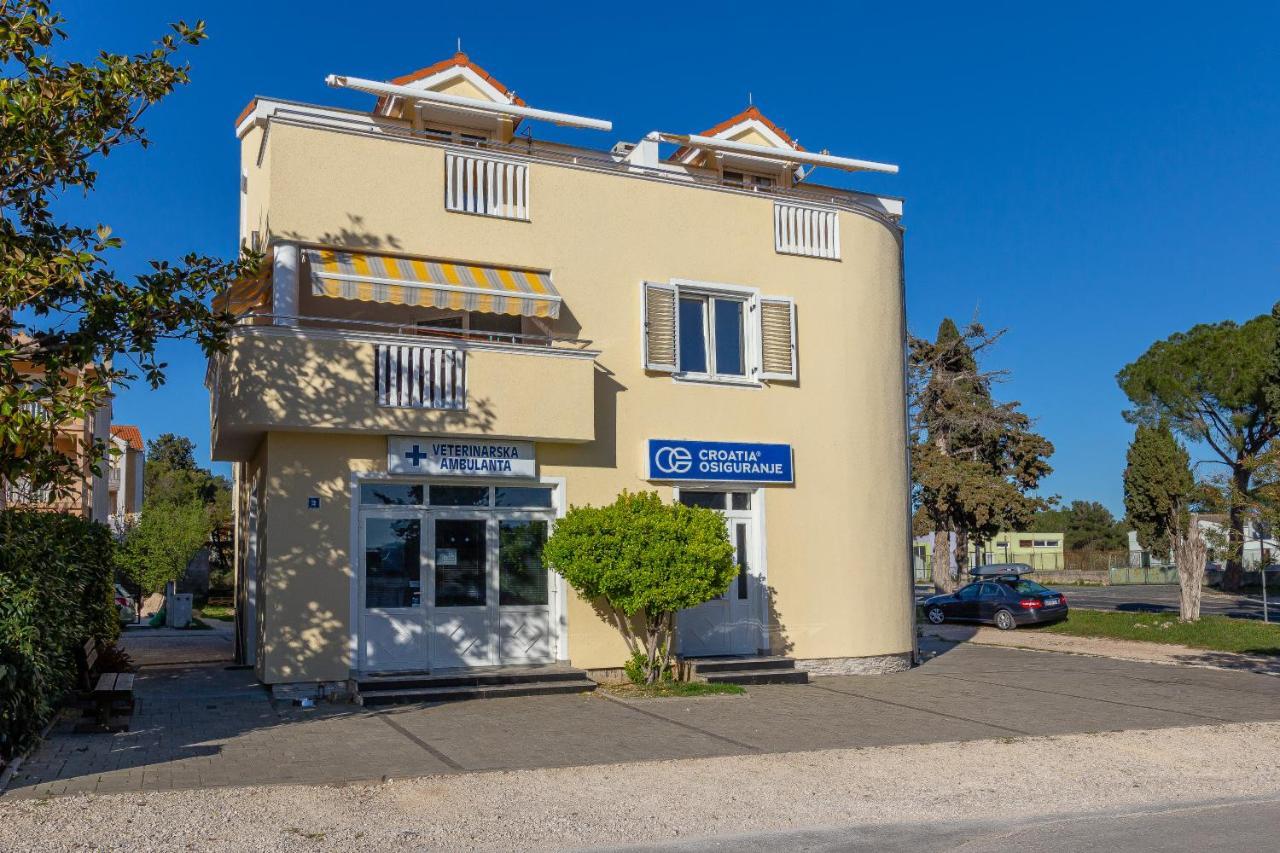 Apartments Dalmata Biograd Na Moru Luaran gambar